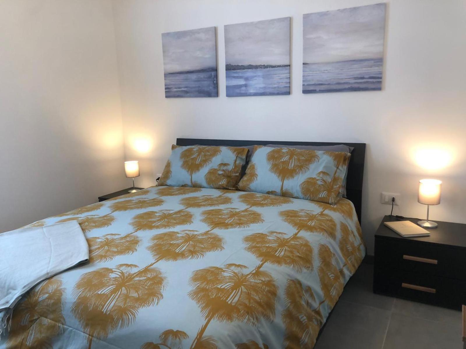 L' Appartamento Del Borgo - Parcheggio Riservato ปาเวีย ภายนอก รูปภาพ